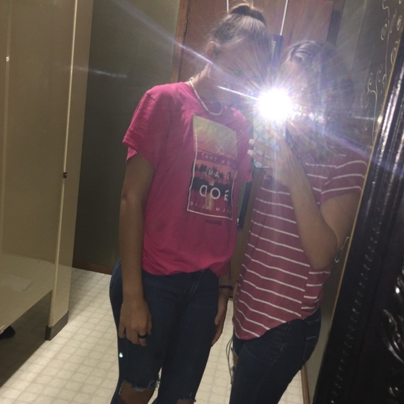 Meet your Posher, Magean - Picture 1 of 1